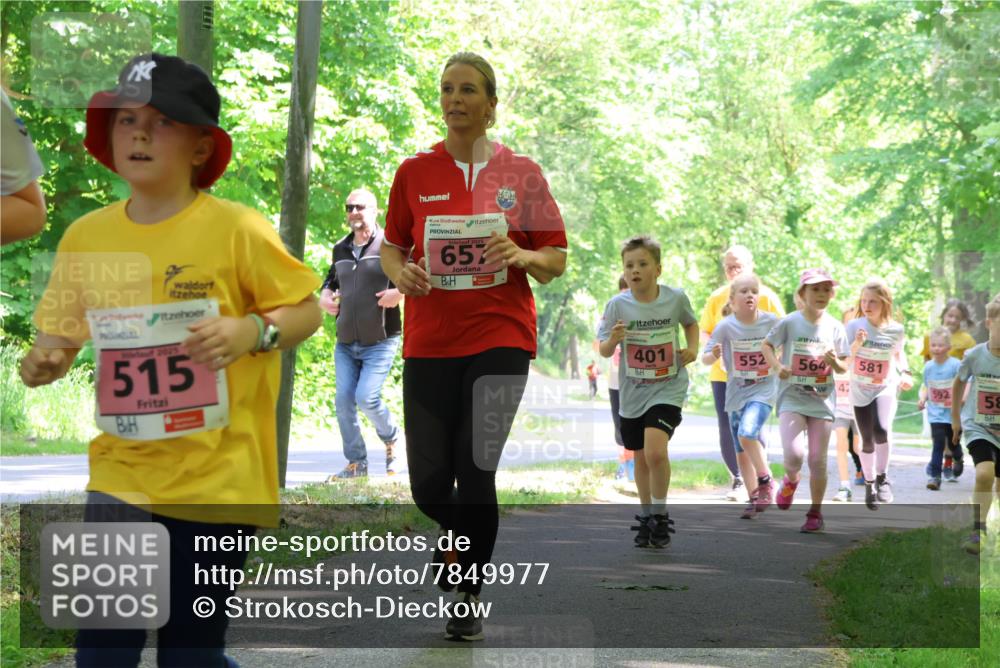 17.05.2025 - Störlauf Strokosch-Dieckow http://msf.ph/oto/7849977 17.05.2025 13:56:54 Laufen 2025, 657, 2025, 515, 401, 552, 564, 4, 581, 592, 58 meine-sportfotos.de