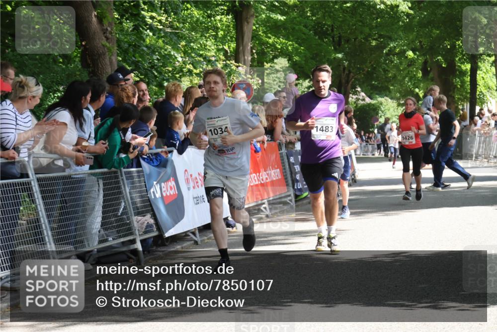 17.05.2025 - Störlauf Strokosch-Dieckow http://msf.ph/oto/7850107 17.05.2025 14:43:01 Ziel 1034, 1483, 1426 meine-sportfotos.de