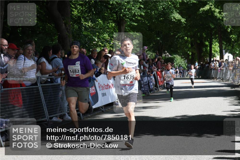 17.05.2025 - Störlauf Strokosch-Dieckow http://msf.ph/oto/7850181 17.05.2025 14:43:39 Ziel 1482, 1639, 1565 meine-sportfotos.de