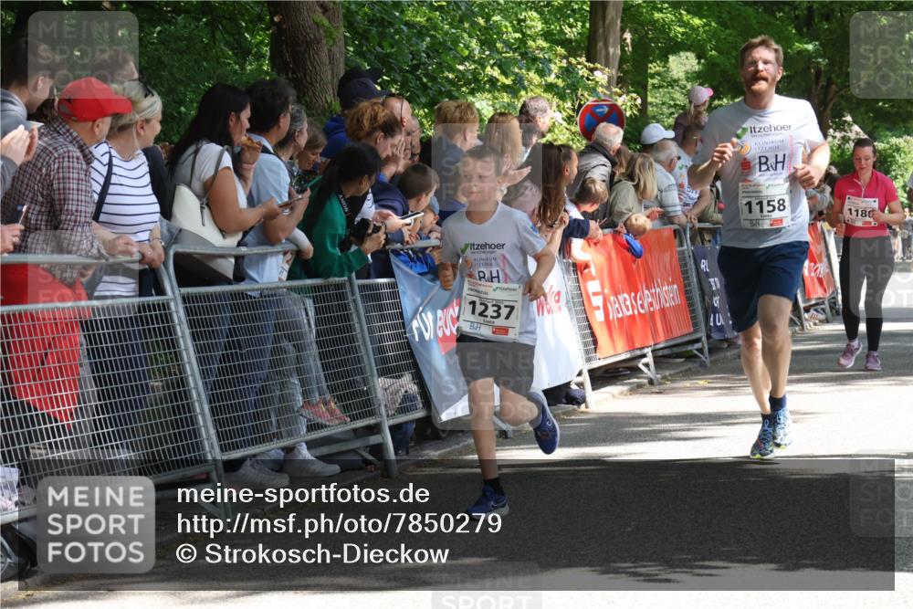 17.05.2025 - Störlauf Strokosch-Dieckow http://msf.ph/oto/7850279 17.05.2025 14:44:22 Ziel 1158, 1180, 1237, 155 meine-sportfotos.de