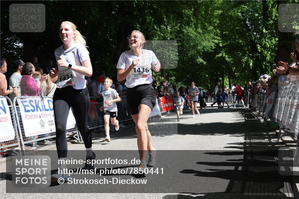 17.05.2025 - Störlauf Strokosch-Dieckow http://msf.ph/oto/7850441 17.05.2025 14:45:45 Ziel 63, 0000, 1434, 1436, 1471 meine-sportfotos.de