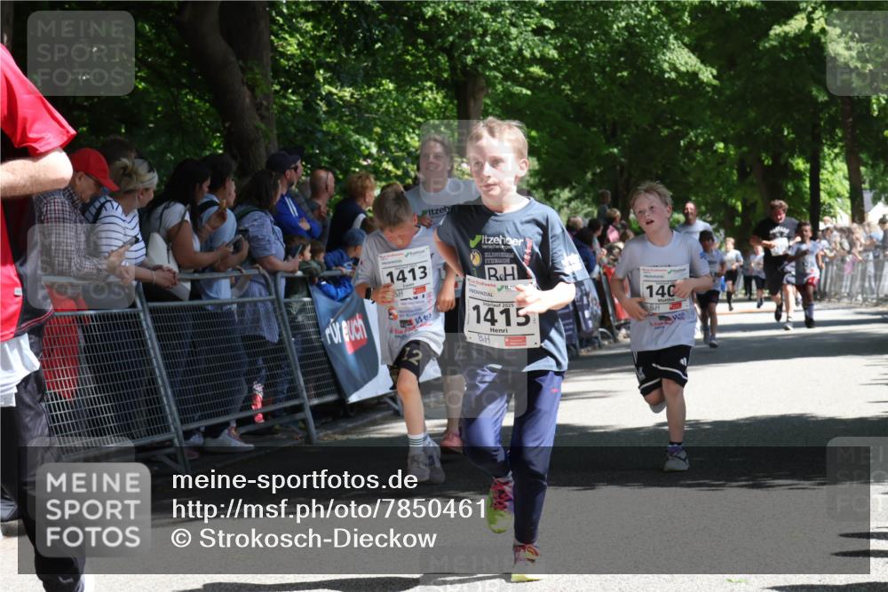 17.05.2025 - Störlauf Strokosch-Dieckow http://msf.ph/oto/7850461 17.05.2025 14:46:05 Ziel 1413, 2025, 1415, 140 meine-sportfotos.de