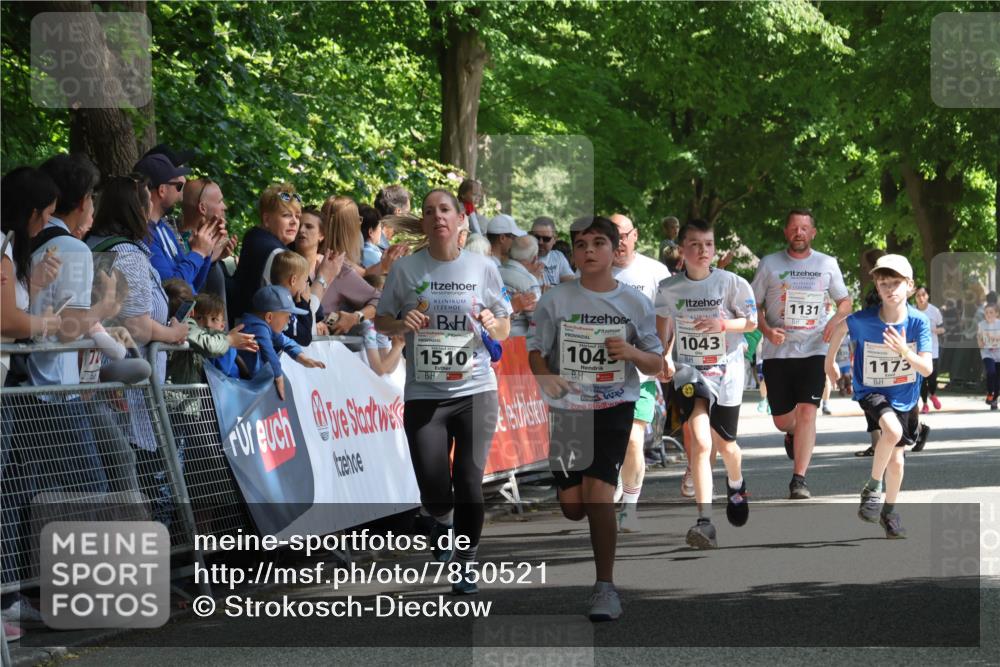 17.05.2025 - Störlauf Strokosch-Dieckow http://msf.ph/oto/7850521 17.05.2025 14:46:26 Ziel 1510, 202, 1045, 14, 1043, 1131, 1173 meine-sportfotos.de