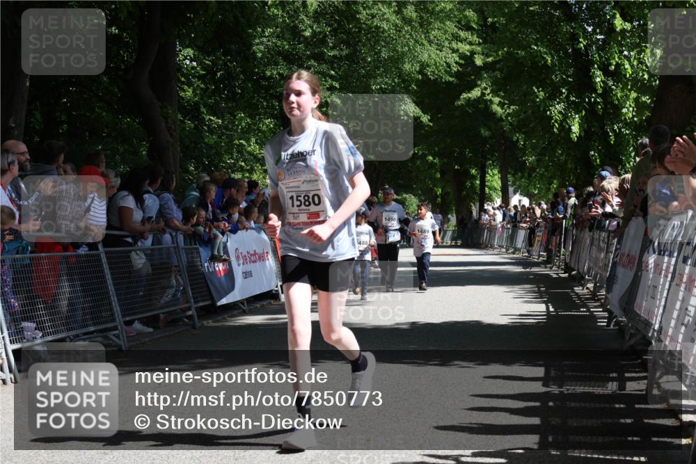 17.05.2025 - Störlauf Strokosch-Dieckow http://msf.ph/oto/7850773 17.05.2025 14:49:08 Ziel 1580, 488, 1490, 1489 meine-sportfotos.de