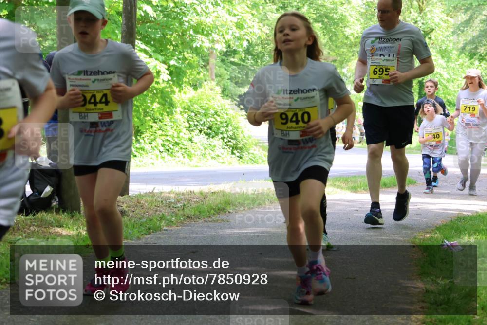 17.05.2025 - Störlauf Strokosch-Dieckow http://msf.ph/oto/7850928 17.05.2025 14:10:07 Laufen 2025, 944, 972, 2025, 940, 695, 719, 40 meine-sportfotos.de