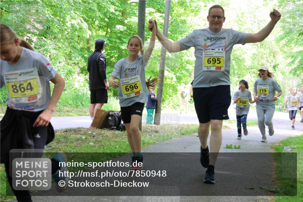 17.05.2025 - Störlauf Strokosch-Dieckow http://msf.ph/oto/7850948 17.05.2025 14:10:09 Laufen 2025, 864, 696, 695, 719, 740, 973 meine-sportfotos.de