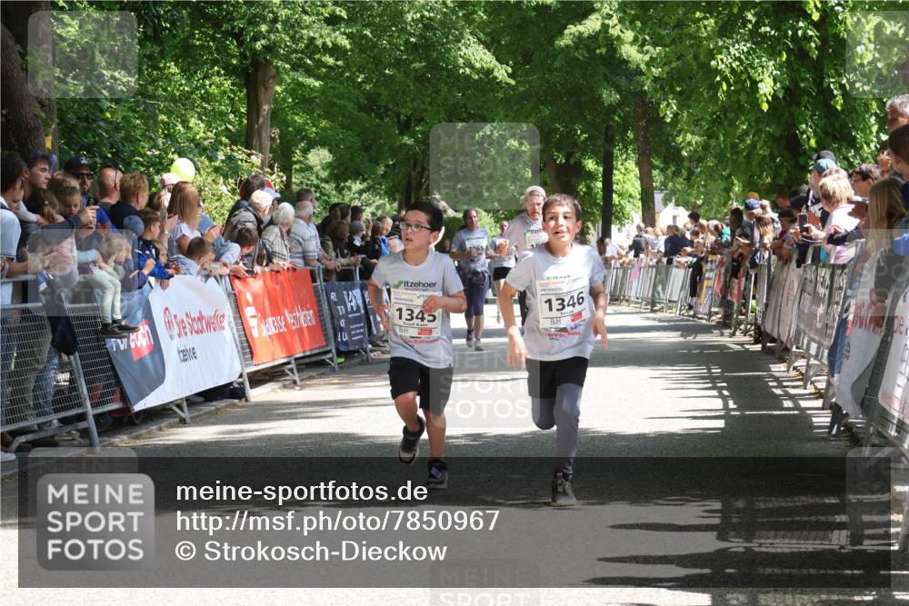17.05.2025 - Störlauf Strokosch-Dieckow http://msf.ph/oto/7850967 17.05.2025 14:51:18 Ziel 1065, 1345, 1346 meine-sportfotos.de