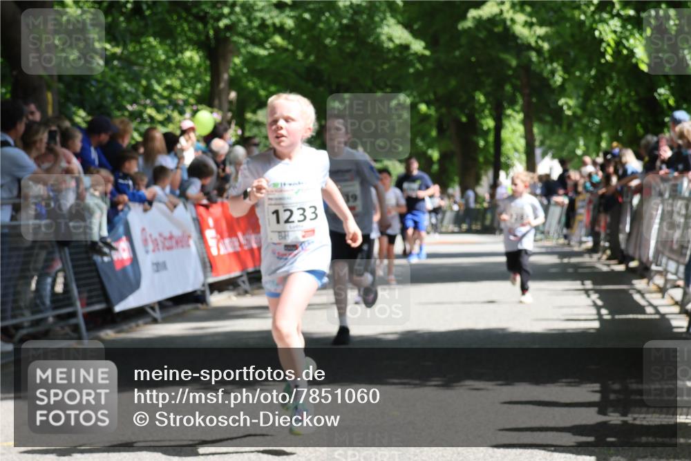 17.05.2025 - Störlauf Strokosch-Dieckow http://msf.ph/oto/7851060 17.05.2025 14:52:20 Ziel 1233 meine-sportfotos.de
