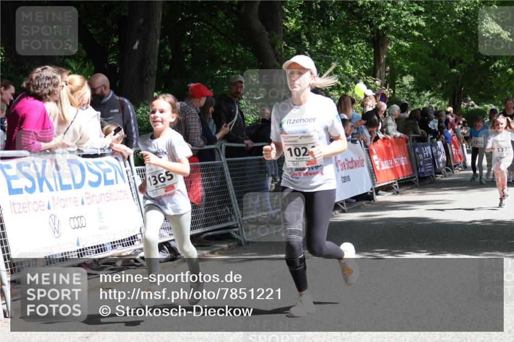 17.05.2025 - Störlauf Strokosch-Dieckow http://msf.ph/oto/7851221 17.05.2025 14:54:29 Ziel 1365, 2025, 102, 1295, 1339 meine-sportfotos.de