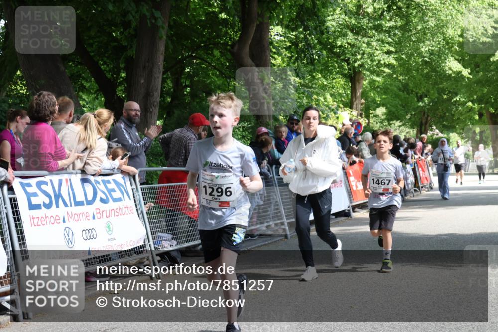 17.05.2025 - Störlauf Strokosch-Dieckow http://msf.ph/oto/7851257 17.05.2025 14:54:45 Ziel 2025, 1296, 1467 meine-sportfotos.de