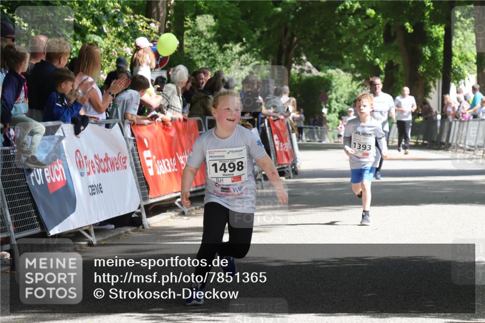 17.05.2025 - Störlauf Strokosch-Dieckow http://msf.ph/oto/7851365 17.05.2025 14:56:40 Ziel 2025, 1498, 1393, 99 meine-sportfotos.de