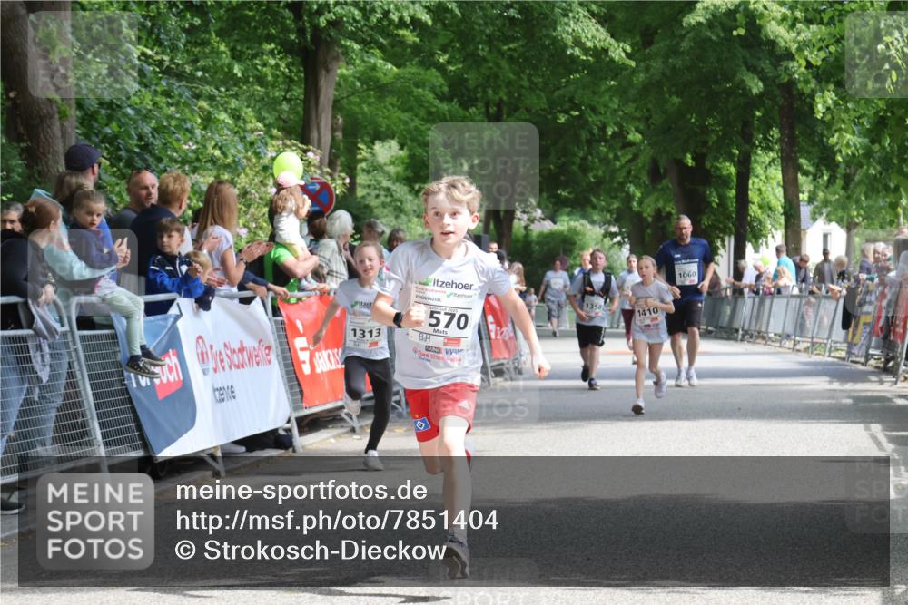 17.05.2025 - Störlauf Strokosch-Dieckow http://msf.ph/oto/7851404 17.05.2025 14:57:18 Ziel 42, 1313, 570, 1358, 1410, 1060 meine-sportfotos.de