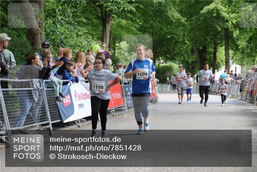 17.05.2025 - Störlauf Strokosch-Dieckow http://msf.ph/oto/7851428 17.05.2025 14:57:31 Ziel 1198, 10, 1609, 1016, 113, 16, 1266 meine-sportfotos.de