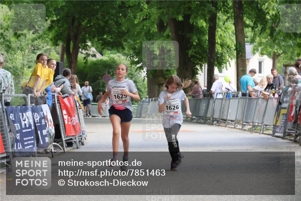 17.05.2025 - Störlauf Strokosch-Dieckow http://msf.ph/oto/7851463 17.05.2025 14:58:12 Ziel 4, 15524, 1625, 1626 meine-sportfotos.de
