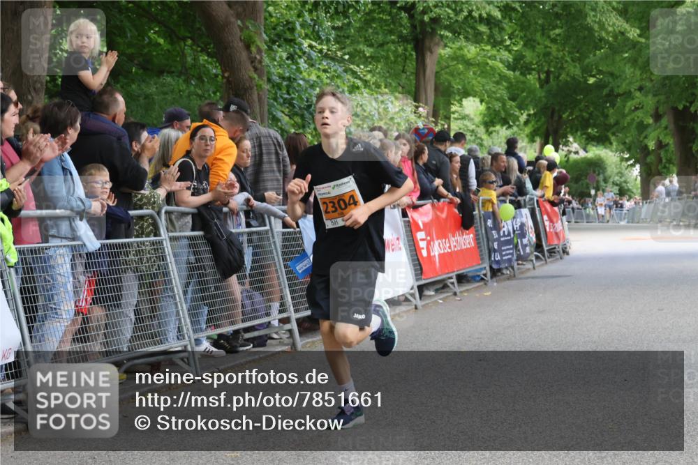 17.05.2025 - Störlauf Strokosch-Dieckow http://msf.ph/oto/7851661 17.05.2025 15:21:25 Ziel 2304 meine-sportfotos.de