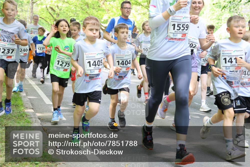 17.05.2025 - Störlauf Strokosch-Dieckow http://msf.ph/oto/7851788 17.05.2025 14:17:12 Laufen 237, 240, 1230, 2025, 1275, 0, 10, 2025, 1405, 2025, 1404, 2025, 1559, 02, 104, 2025, 141, 40 meine-sportfotos.de