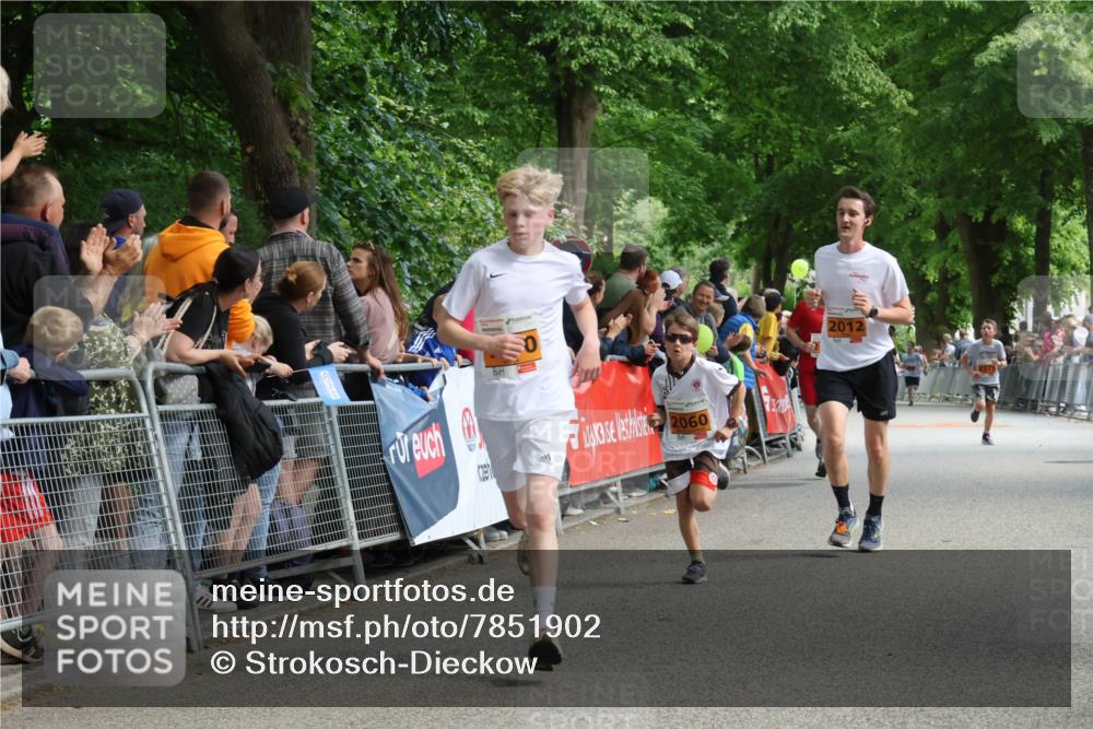 17.05.2025 - Störlauf Strokosch-Dieckow http://msf.ph/oto/7851902 17.05.2025 15:25:05 Ziel 0, 2060, 2012 meine-sportfotos.de