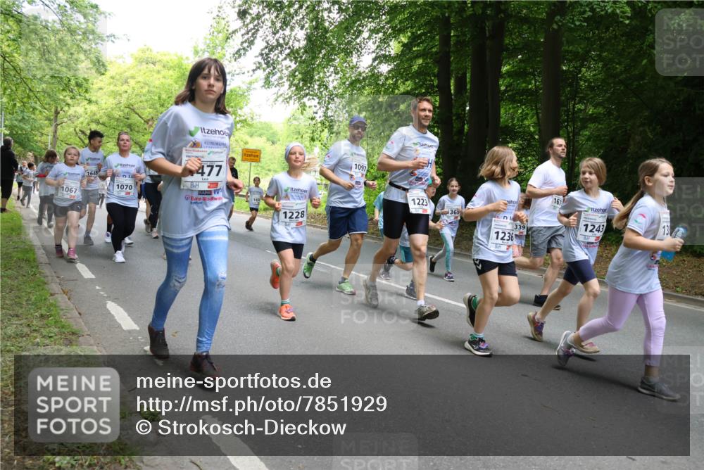 17.05.2025 - Störlauf Strokosch-Dieckow http://msf.ph/oto/7851929 17.05.2025 14:17:49 Laufen 1645, 477, 1067, 1070, 1228, 1097, 1223, 1365, 13, 1236, 339, 167, 1243 meine-sportfotos.de