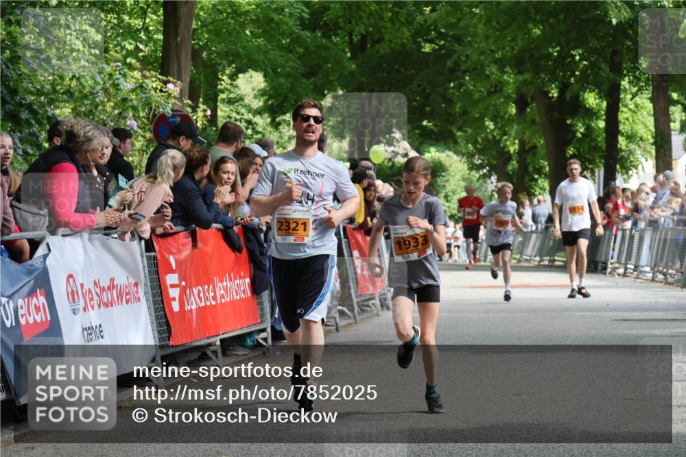 17.05.2025 - Störlauf Strokosch-Dieckow http://msf.ph/oto/7852025 17.05.2025 15:26:42 Ziel 2321, 1933, 2014 meine-sportfotos.de