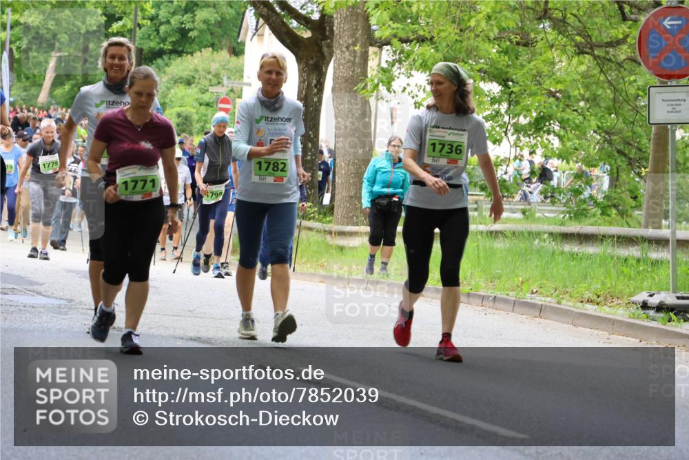 17.05.2025 - Störlauf Strokosch-Dieckow http://msf.ph/oto/7852039 17.05.2025 14:31:55 Laufen 19, 1779, 1771, 1799, 1782, 1736, 200, 13, 05, 2025, 18, 05, 2025 meine-sportfotos.de