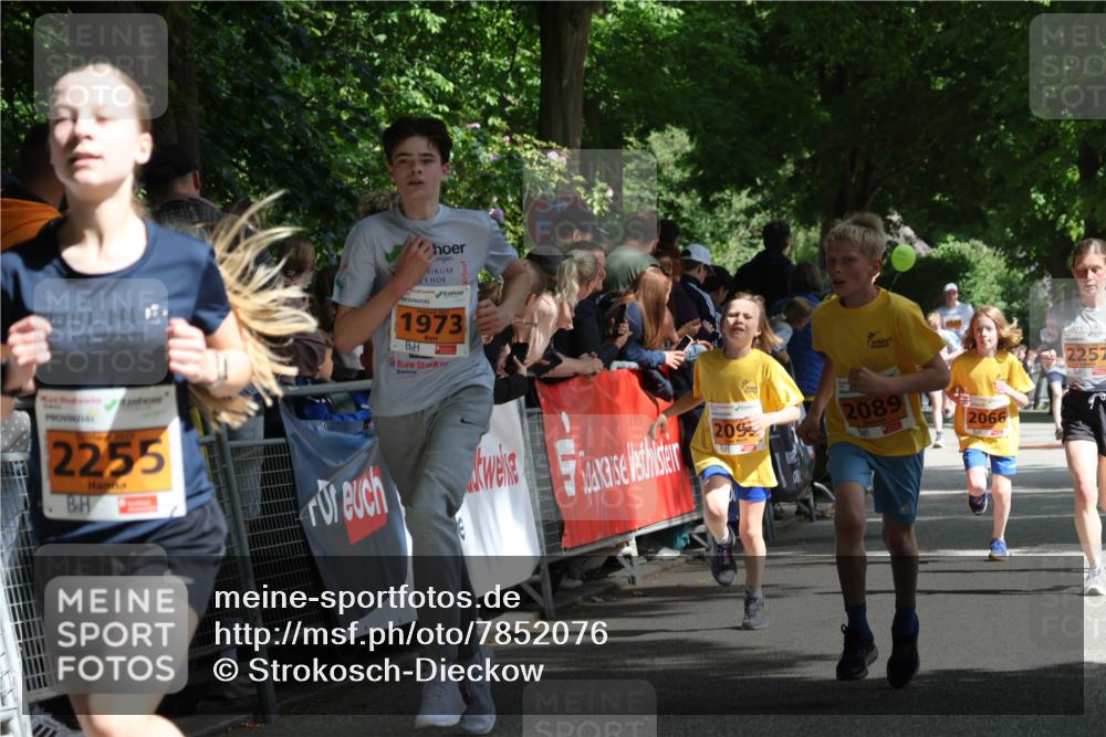 17.05.2025 - Störlauf Strokosch-Dieckow http://msf.ph/oto/7852076 17.05.2025 15:27:14 Ziel 2015, 2255, 1973, 20, 2089, 2066, 2257 meine-sportfotos.de
