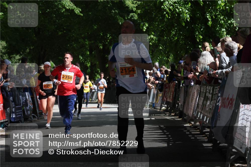 17.05.2025 - Störlauf Strokosch-Dieckow http://msf.ph/oto/7852229 17.05.2025 15:28:24 Ziel 2397, 2350, 526, 2347, 2154 meine-sportfotos.de