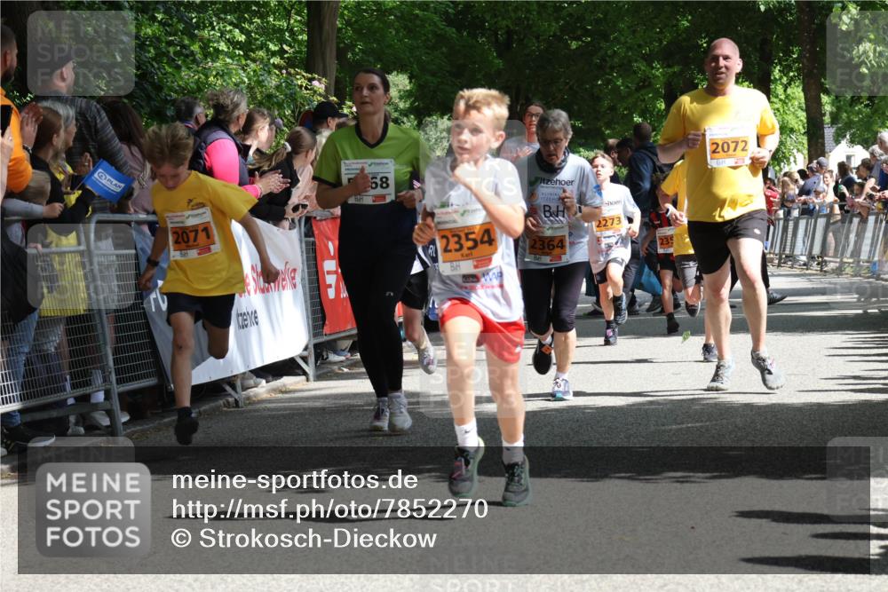 17.05.2025 - Störlauf Strokosch-Dieckow http://msf.ph/oto/7852270 17.05.2025 15:28:38 Ziel 2071, 58, 2354, 2364, 2273, 2072, 3 meine-sportfotos.de