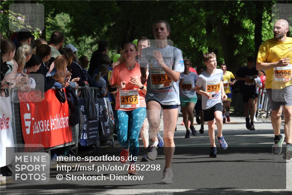17.05.2025 - Störlauf Strokosch-Dieckow http://msf.ph/oto/7852298 17.05.2025 15:28:47 Ziel 25524, 1931, 2107, 2153, 2121, 2096 meine-sportfotos.de