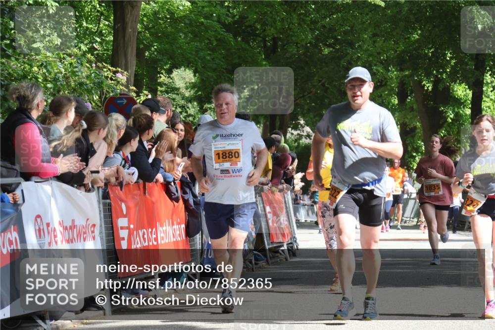 17.05.2025 - Störlauf Strokosch-Dieckow http://msf.ph/oto/7852365 17.05.2025 15:29:27 Ziel 1880, 1835, 324 meine-sportfotos.de