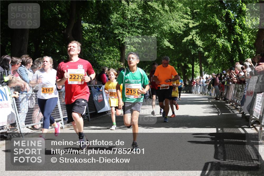 17.05.2025 - Störlauf Strokosch-Dieckow http://msf.ph/oto/7852401 17.05.2025 15:29:43 Ziel 2167, 2220, 202, 215 meine-sportfotos.de