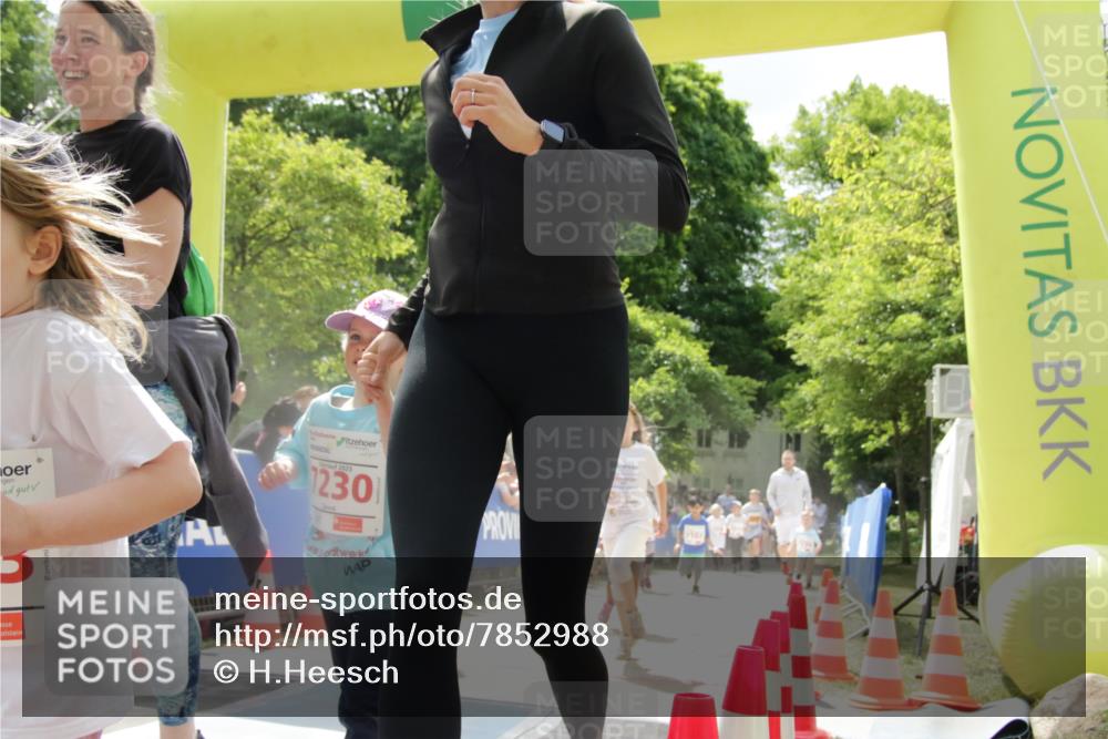 17.05.2025 - Störlauf H.Heesch http://msf.ph/oto/7852988 17.05.2025 13:02:27 Ziel  meine-sportfotos.de