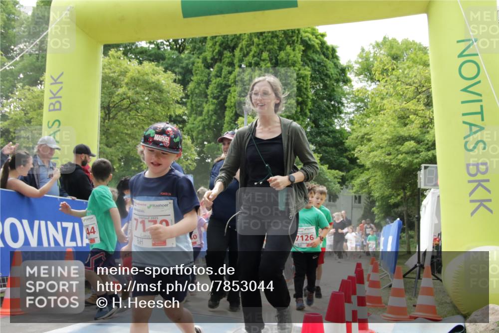 17.05.2025 - Störlauf H.Heesch http://msf.ph/oto/7853044 17.05.2025 13:02:46 Ziel  meine-sportfotos.de