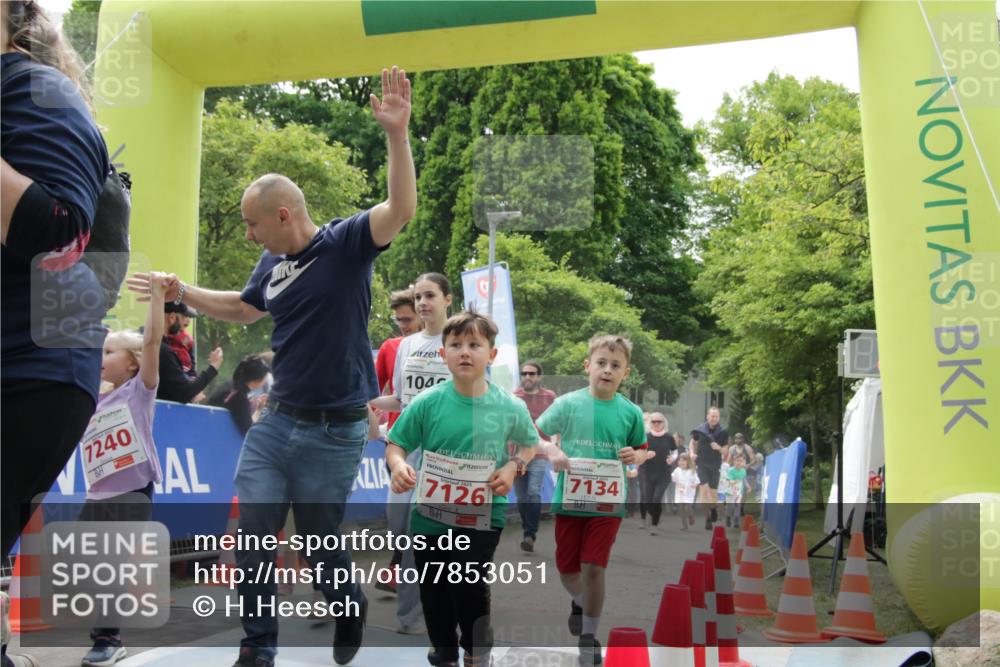 17.05.2025 - Störlauf H.Heesch http://msf.ph/oto/7853051 17.05.2025 13:02:47 Ziel  meine-sportfotos.de