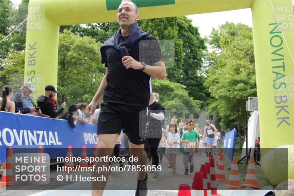 17.05.2025 - Störlauf H.Heesch http://msf.ph/oto/7853059 17.05.2025 13:02:51 Ziel  meine-sportfotos.de