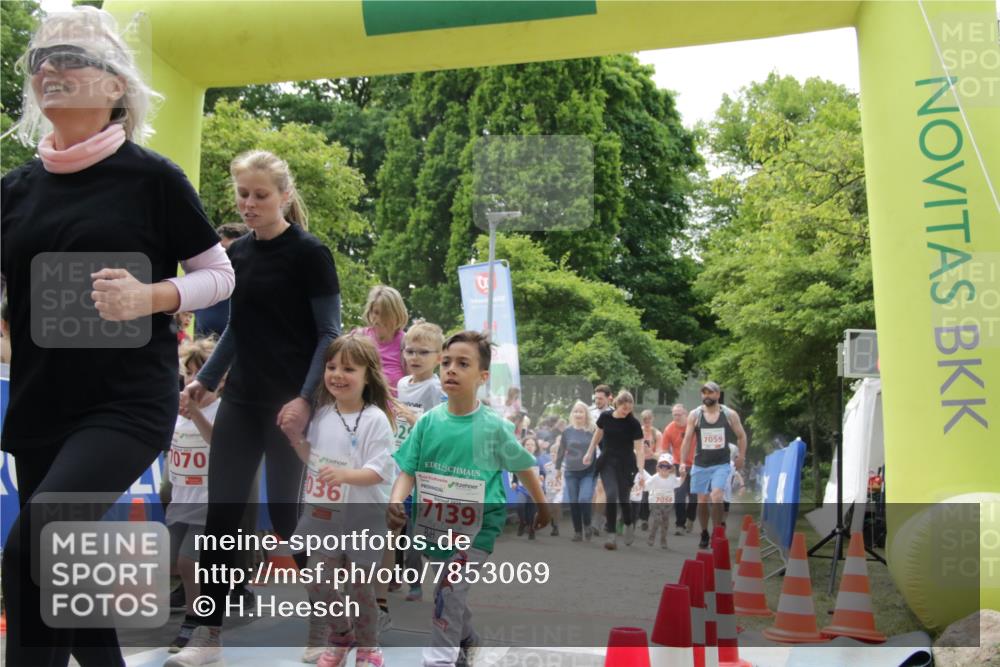 17.05.2025 - Störlauf H.Heesch http://msf.ph/oto/7853069 17.05.2025 13:02:52 Ziel  meine-sportfotos.de