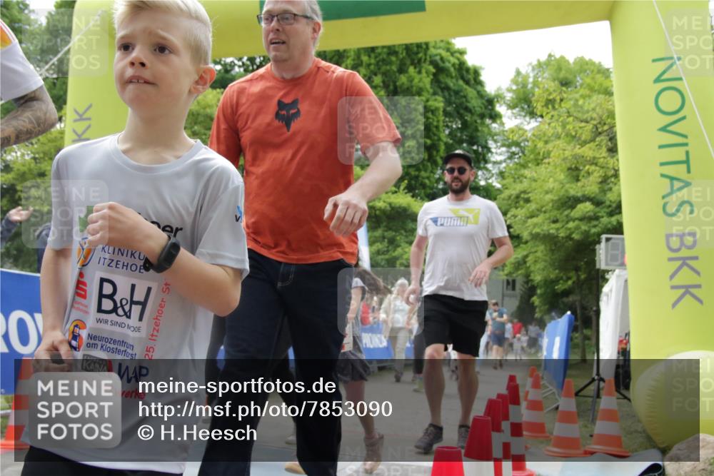 17.05.2025 - Störlauf H.Heesch http://msf.ph/oto/7853090 17.05.2025 13:02:59 Ziel  meine-sportfotos.de