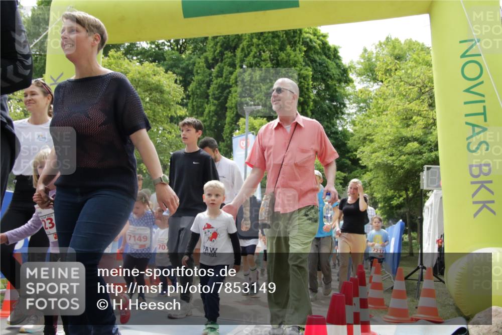 17.05.2025 - Störlauf H.Heesch http://msf.ph/oto/7853149 17.05.2025 13:03:22 Ziel  meine-sportfotos.de