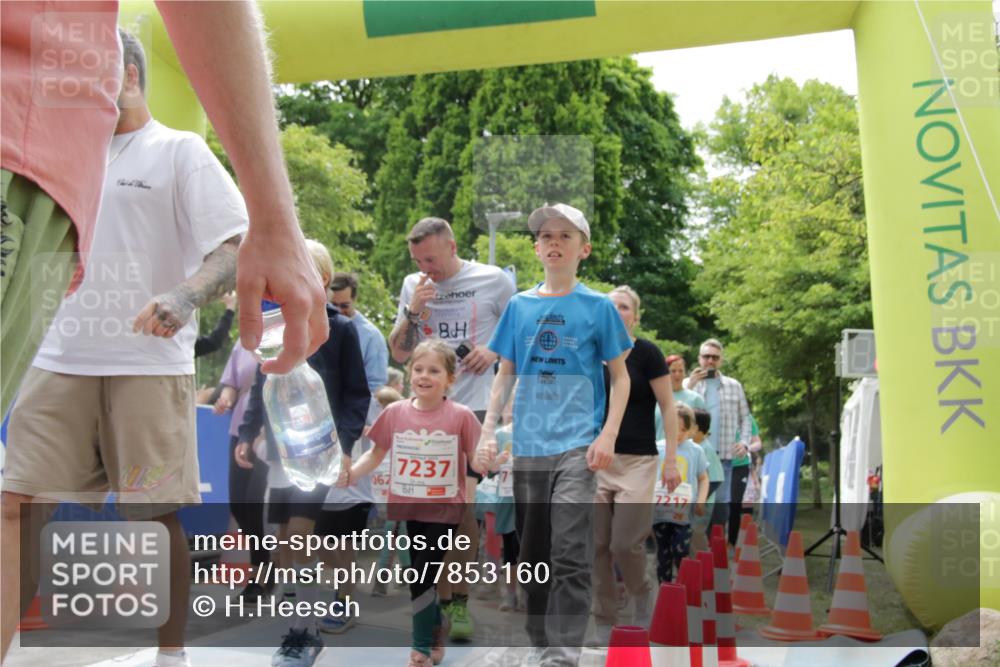 17.05.2025 - Störlauf H.Heesch http://msf.ph/oto/7853160 17.05.2025 13:03:25 Ziel  meine-sportfotos.de
