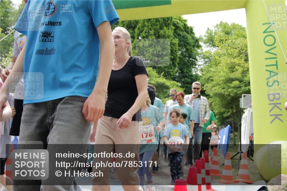 17.05.2025 - Störlauf H.Heesch http://msf.ph/oto/7853171 17.05.2025 13:03:27 Ziel  meine-sportfotos.de