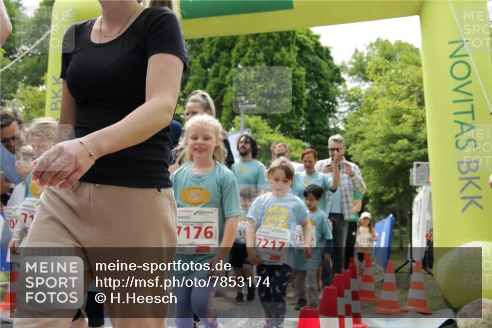 17.05.2025 - Störlauf H.Heesch http://msf.ph/oto/7853174 17.05.2025 13:03:28 Ziel  meine-sportfotos.de