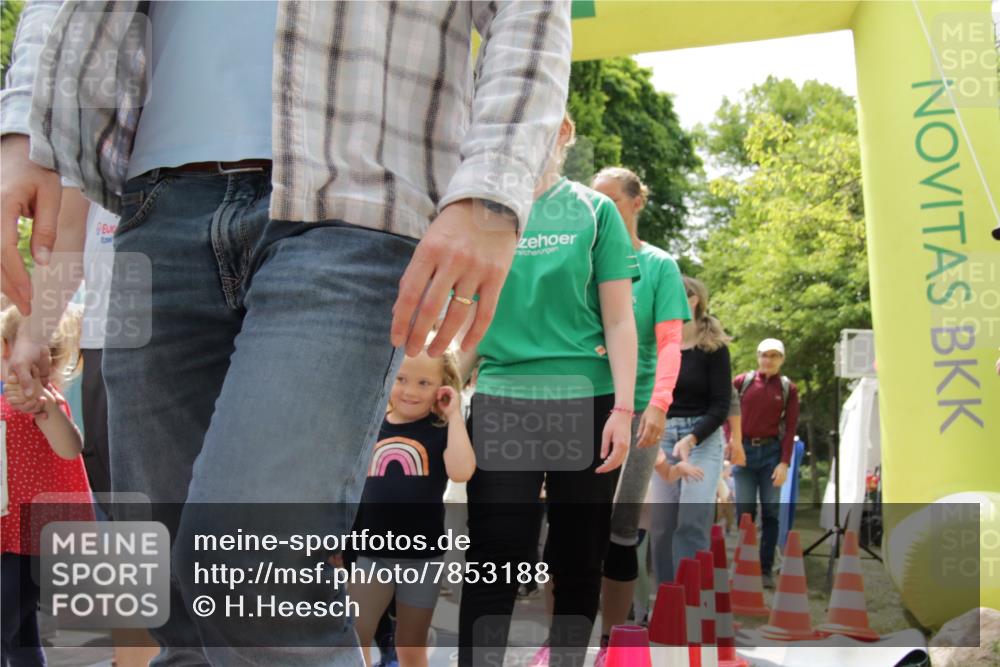 17.05.2025 - Störlauf H.Heesch http://msf.ph/oto/7853188 17.05.2025 13:03:33 Ziel  meine-sportfotos.de