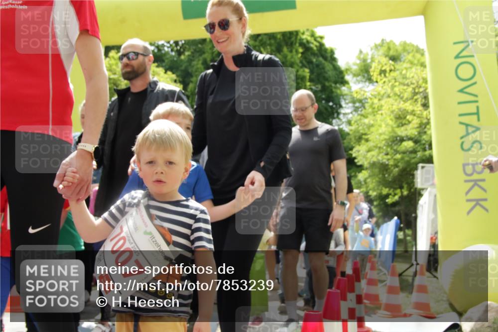 17.05.2025 - Störlauf H.Heesch http://msf.ph/oto/7853239 17.05.2025 13:03:53 Ziel  meine-sportfotos.de
