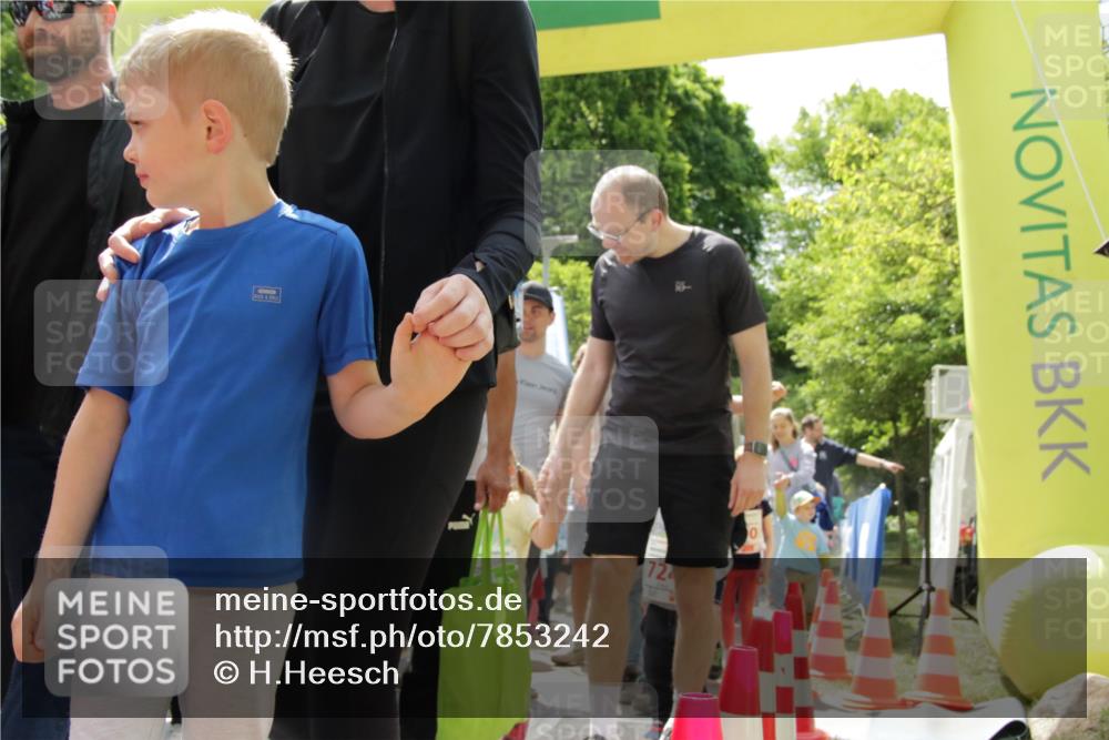 17.05.2025 - Störlauf H.Heesch http://msf.ph/oto/7853242 17.05.2025 13:03:54 Ziel  meine-sportfotos.de