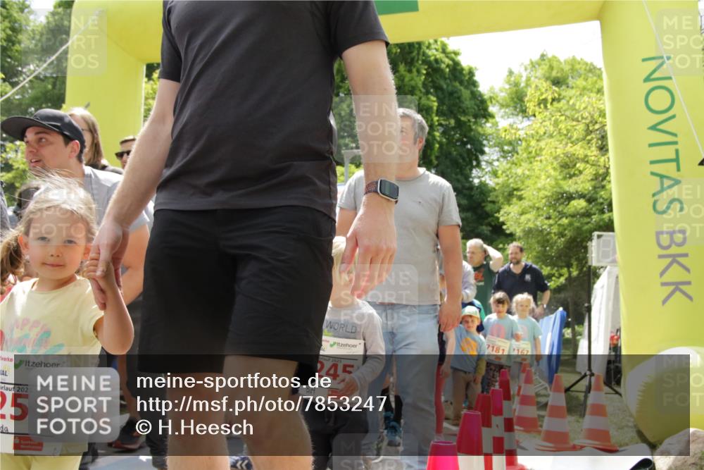 17.05.2025 - Störlauf H.Heesch http://msf.ph/oto/7853247 17.05.2025 13:03:58 Ziel  meine-sportfotos.de