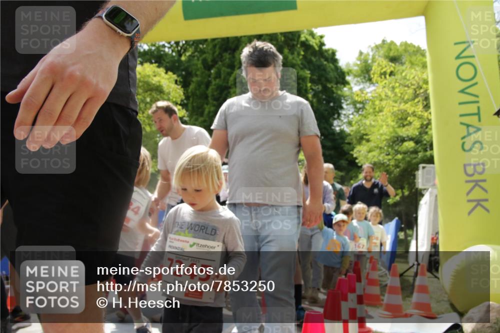 17.05.2025 - Störlauf H.Heesch http://msf.ph/oto/7853250 17.05.2025 13:03:59 Ziel  meine-sportfotos.de