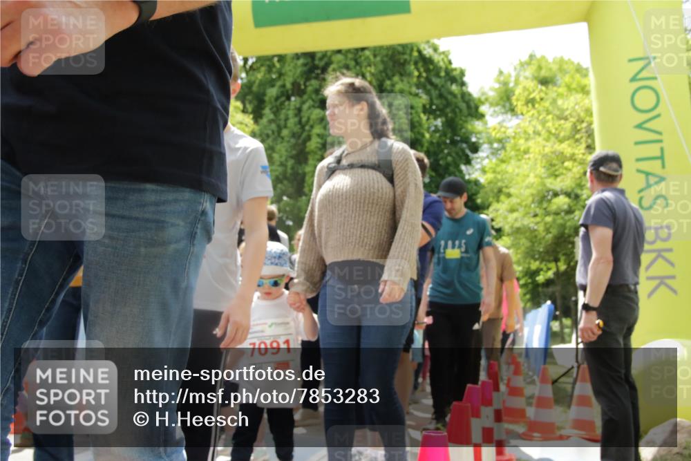 17.05.2025 - Störlauf H.Heesch http://msf.ph/oto/7853283 17.05.2025 13:04:18 Ziel  meine-sportfotos.de