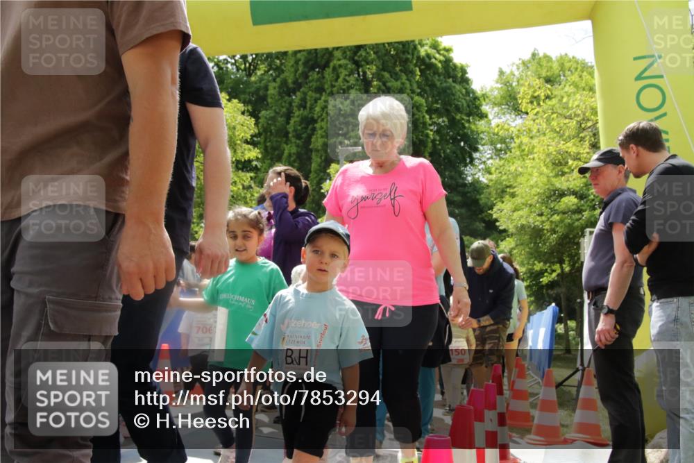 17.05.2025 - Störlauf H.Heesch http://msf.ph/oto/7853294 17.05.2025 13:04:29 Ziel  meine-sportfotos.de