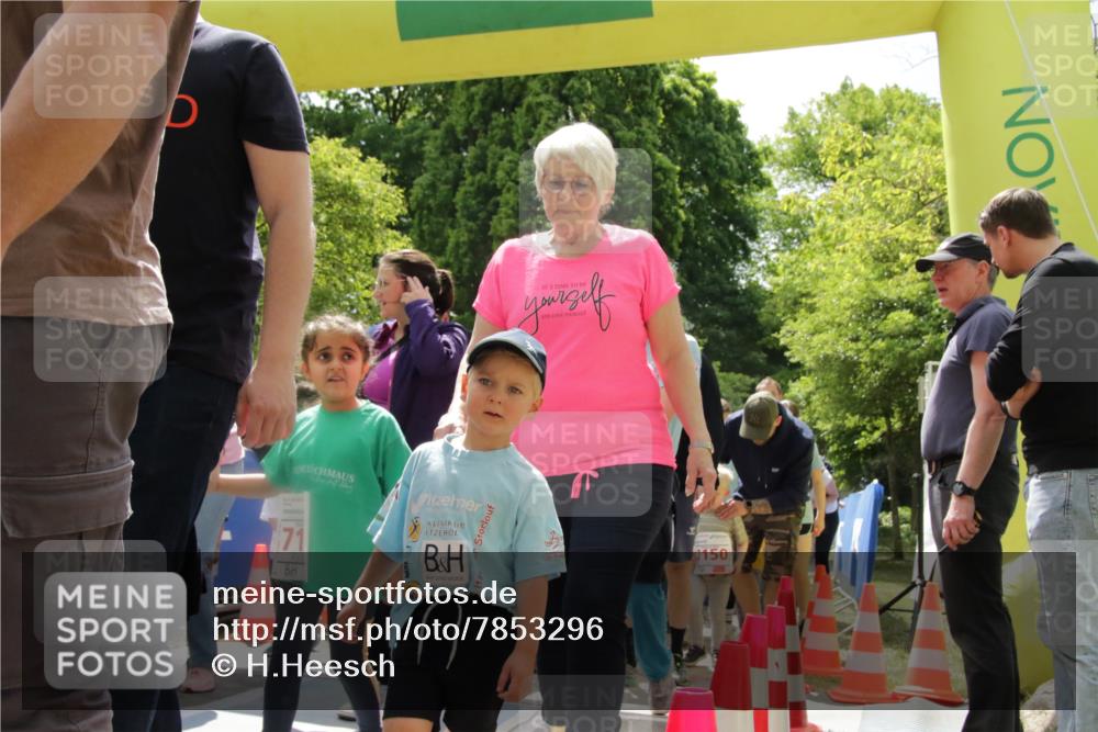 17.05.2025 - Störlauf H.Heesch http://msf.ph/oto/7853296 17.05.2025 13:04:29 Ziel  meine-sportfotos.de