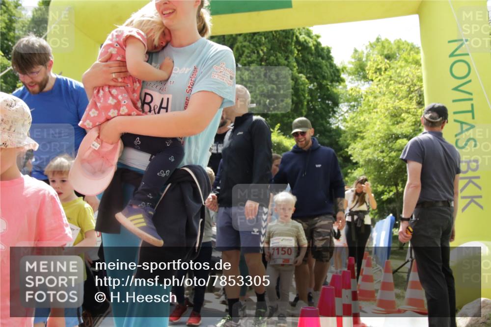 17.05.2025 - Störlauf H.Heesch http://msf.ph/oto/7853305 17.05.2025 13:04:33 Ziel  meine-sportfotos.de
