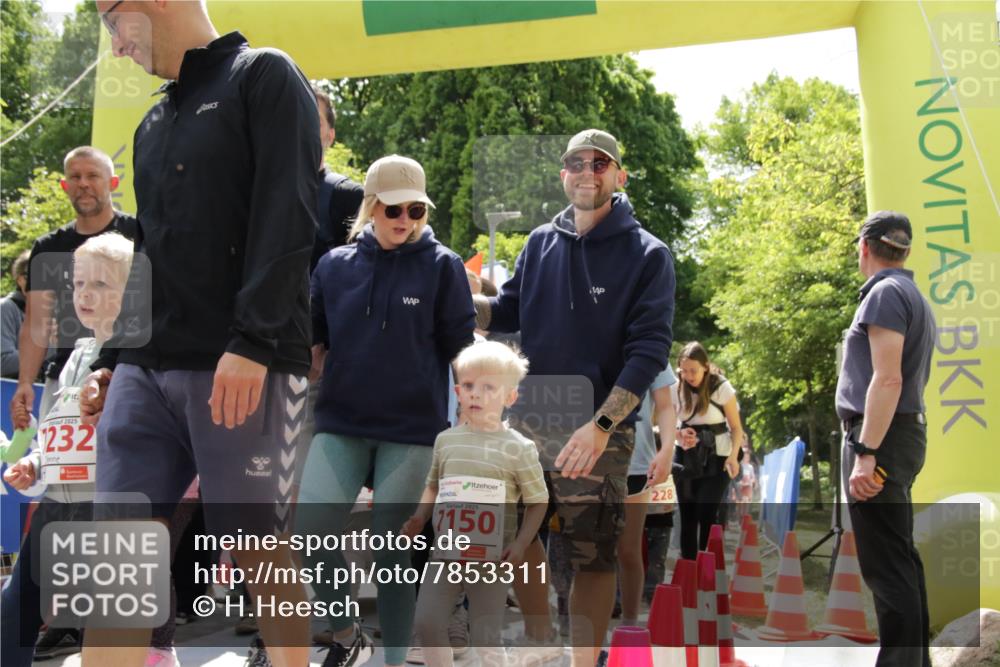 17.05.2025 - Störlauf H.Heesch http://msf.ph/oto/7853311 17.05.2025 13:04:35 Ziel  meine-sportfotos.de